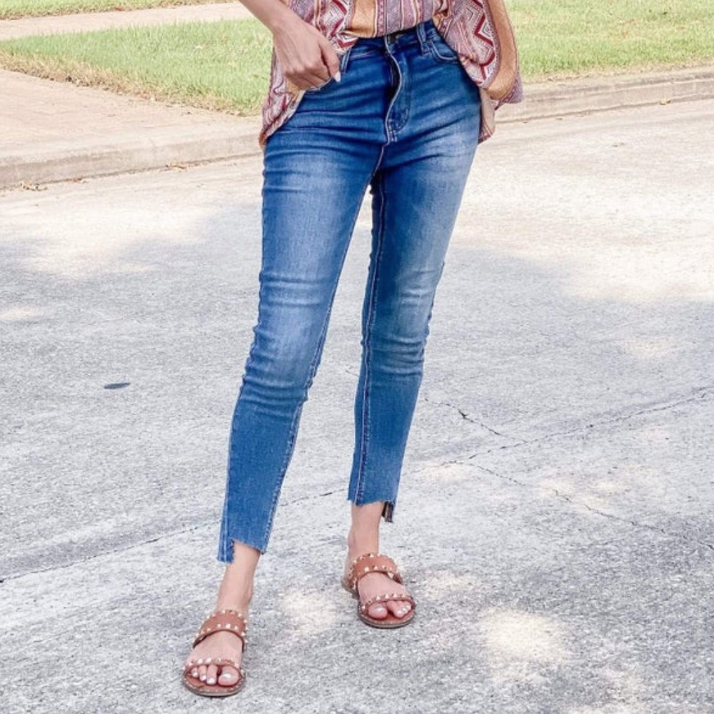 RISEN Don’t get it twisted Ankle skinny jeans